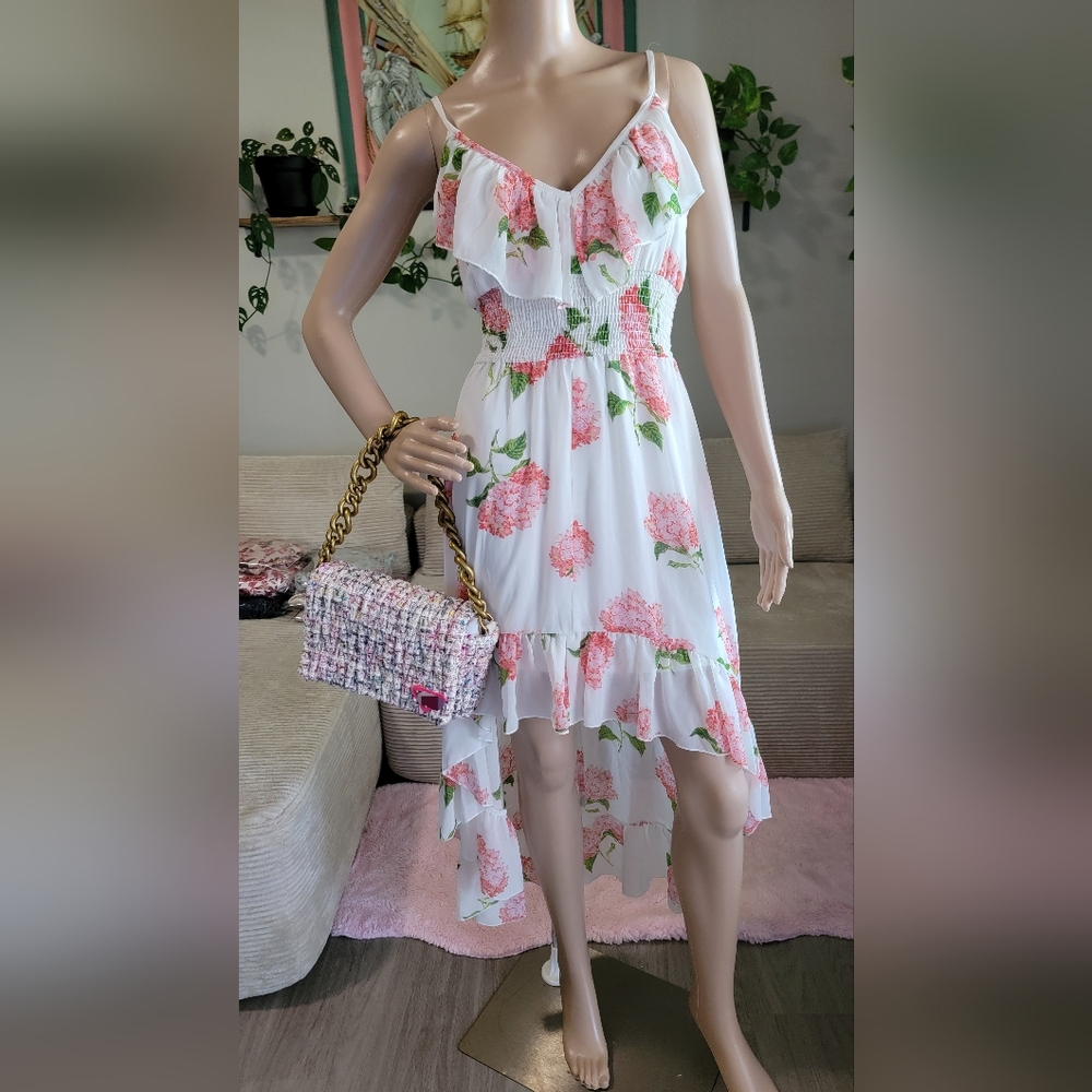 Lovely Pink And White Floral Maxi Dress